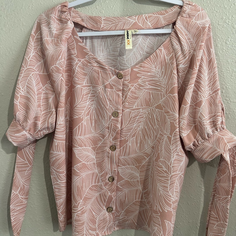 LARA Blush Leaf Print Blouse